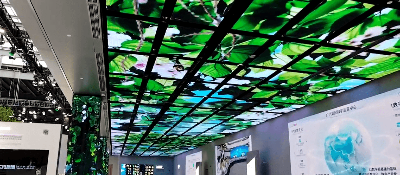 裸眼3D显示屏